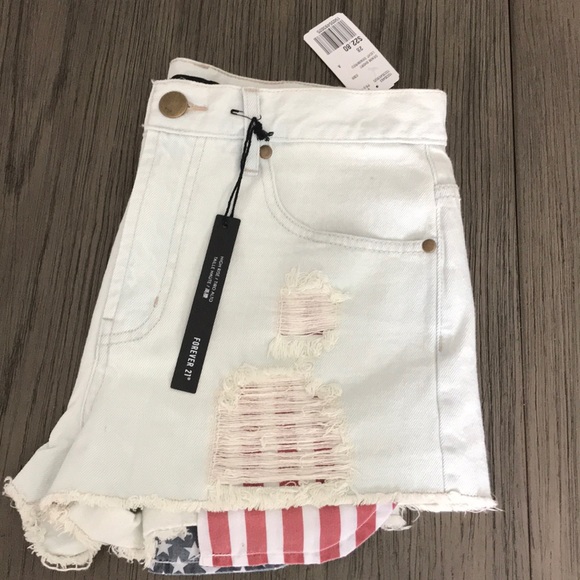 Red white and blue high waisted shorts - Picture 2 of 2